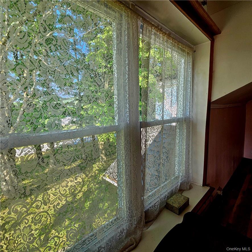 301 & 305 Hust Property Photo 12