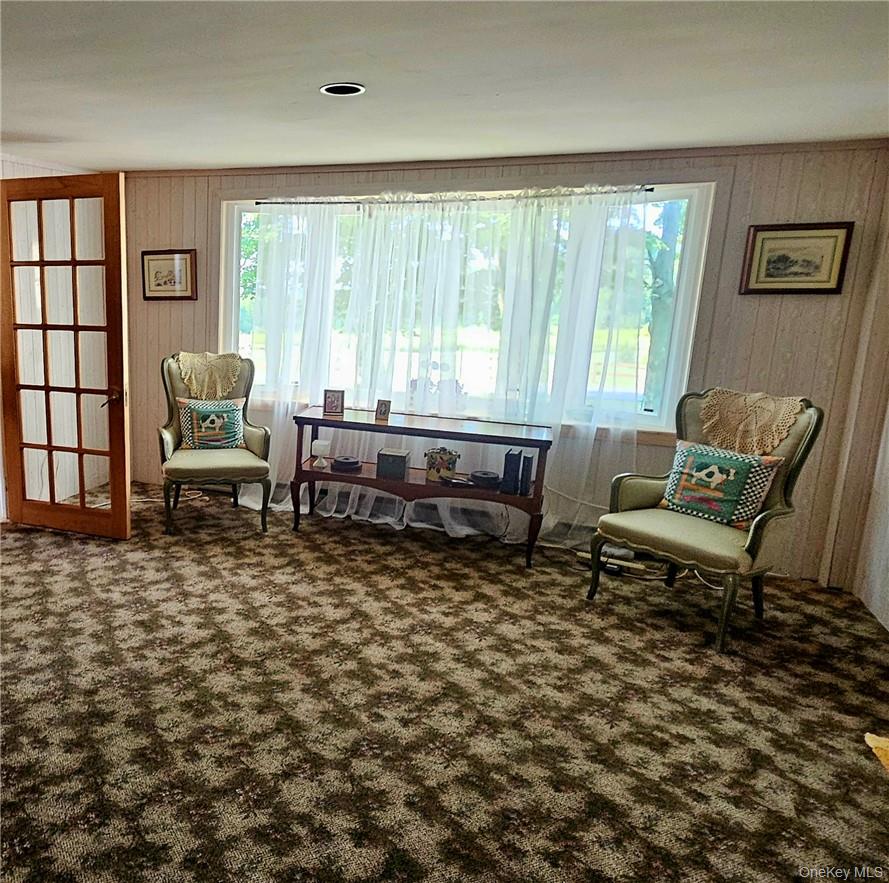 301 & 305 Hust Property Photo 15