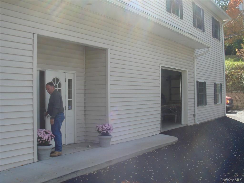 26 Grove Street Property Photo 2