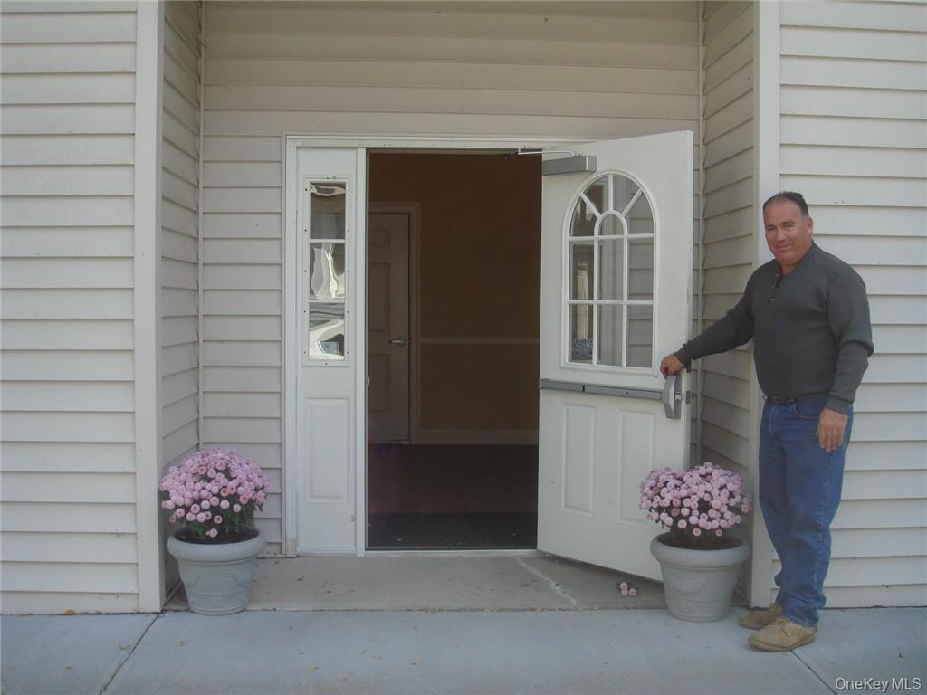26 Grove Street Property Photo 3