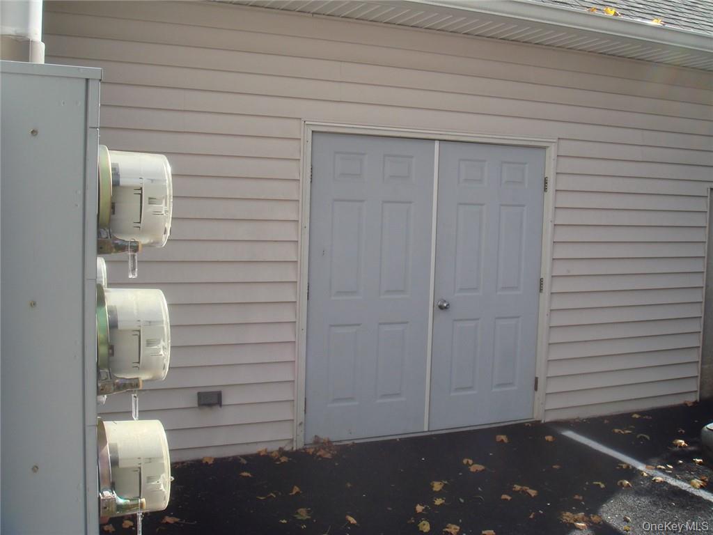 26 Grove Street Property Photo 16