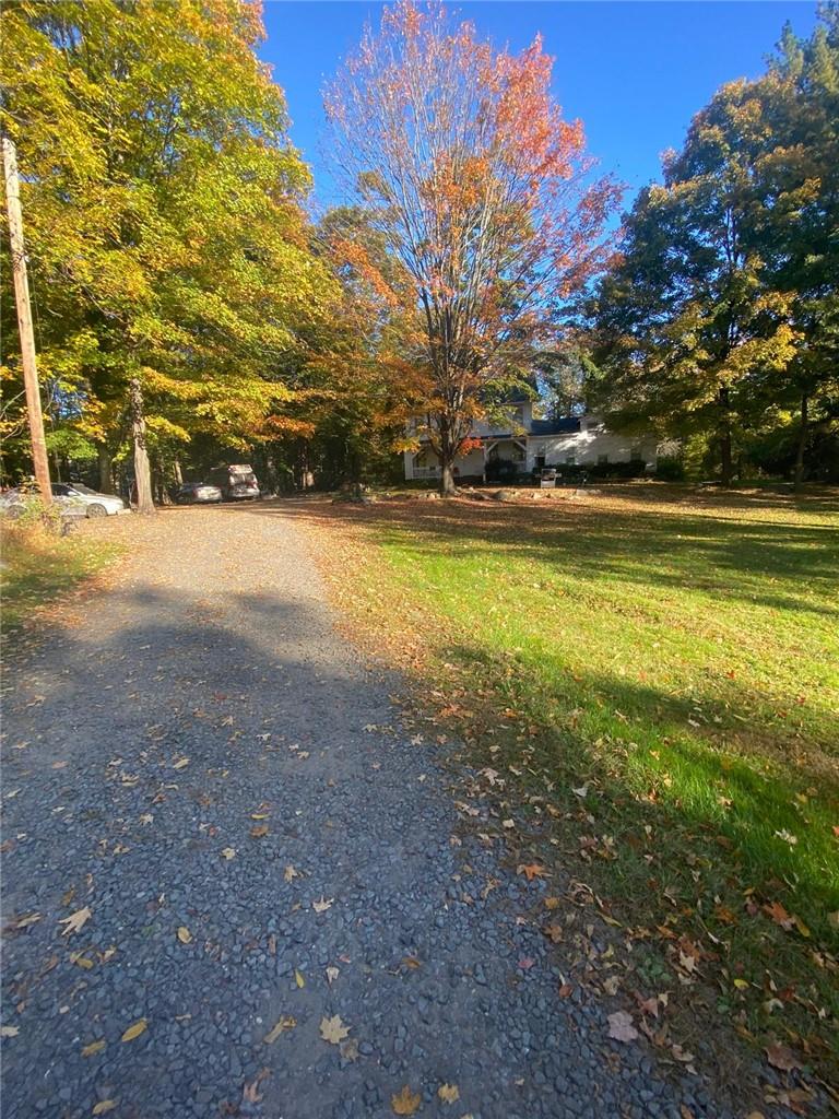 398 New Hempstead Road Property Photo 2
