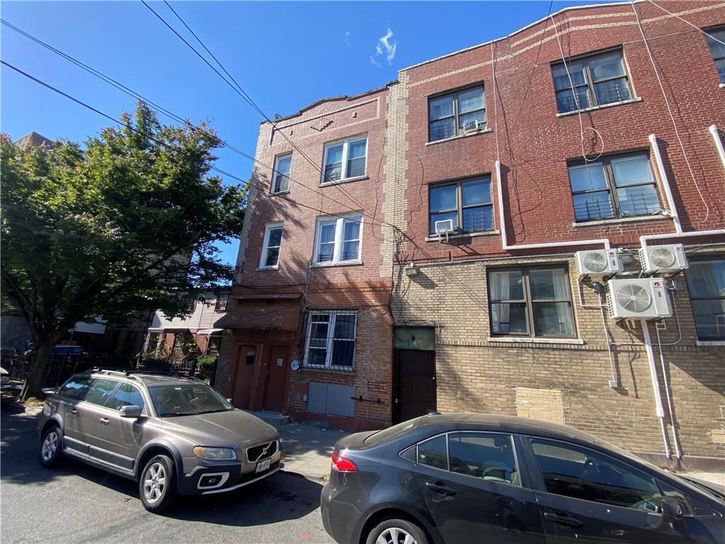 763 Jackson Avenue Property Photo 3