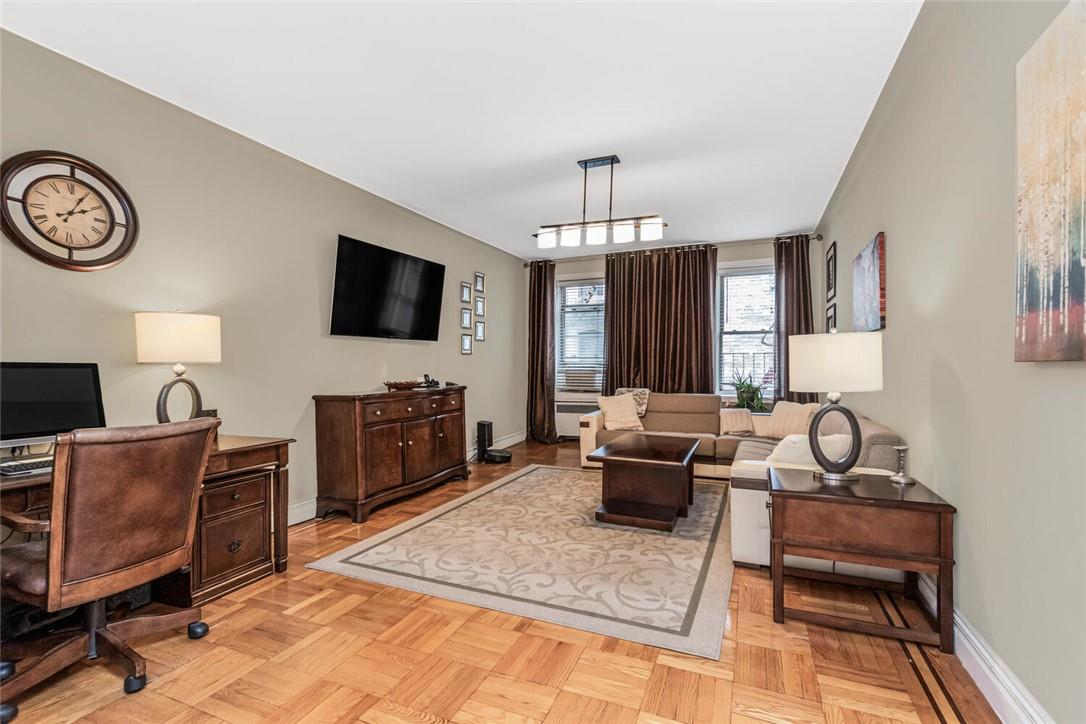 2166 Bronx Park East Real Estate Listings Main Image