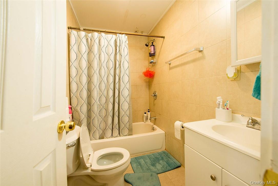 64 N Main Street Property Photo 16