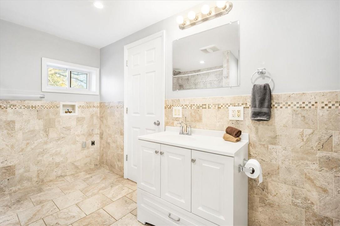 32 Halcyon Road Property Photo 17