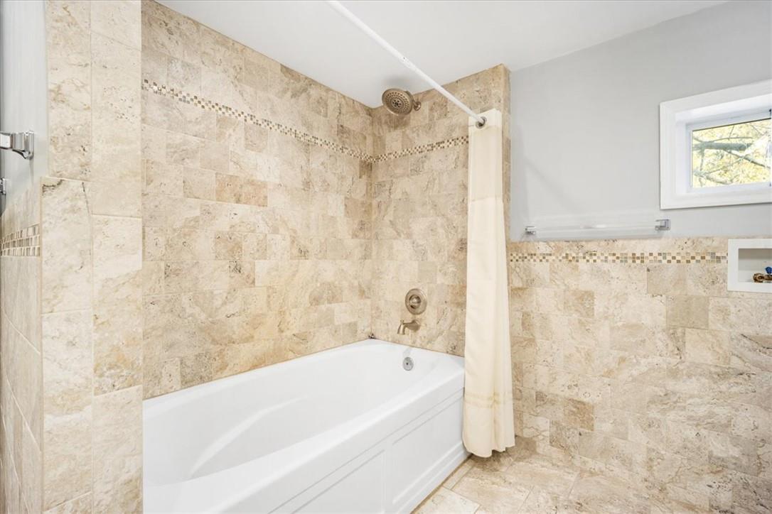32 Halcyon Road Property Photo 18