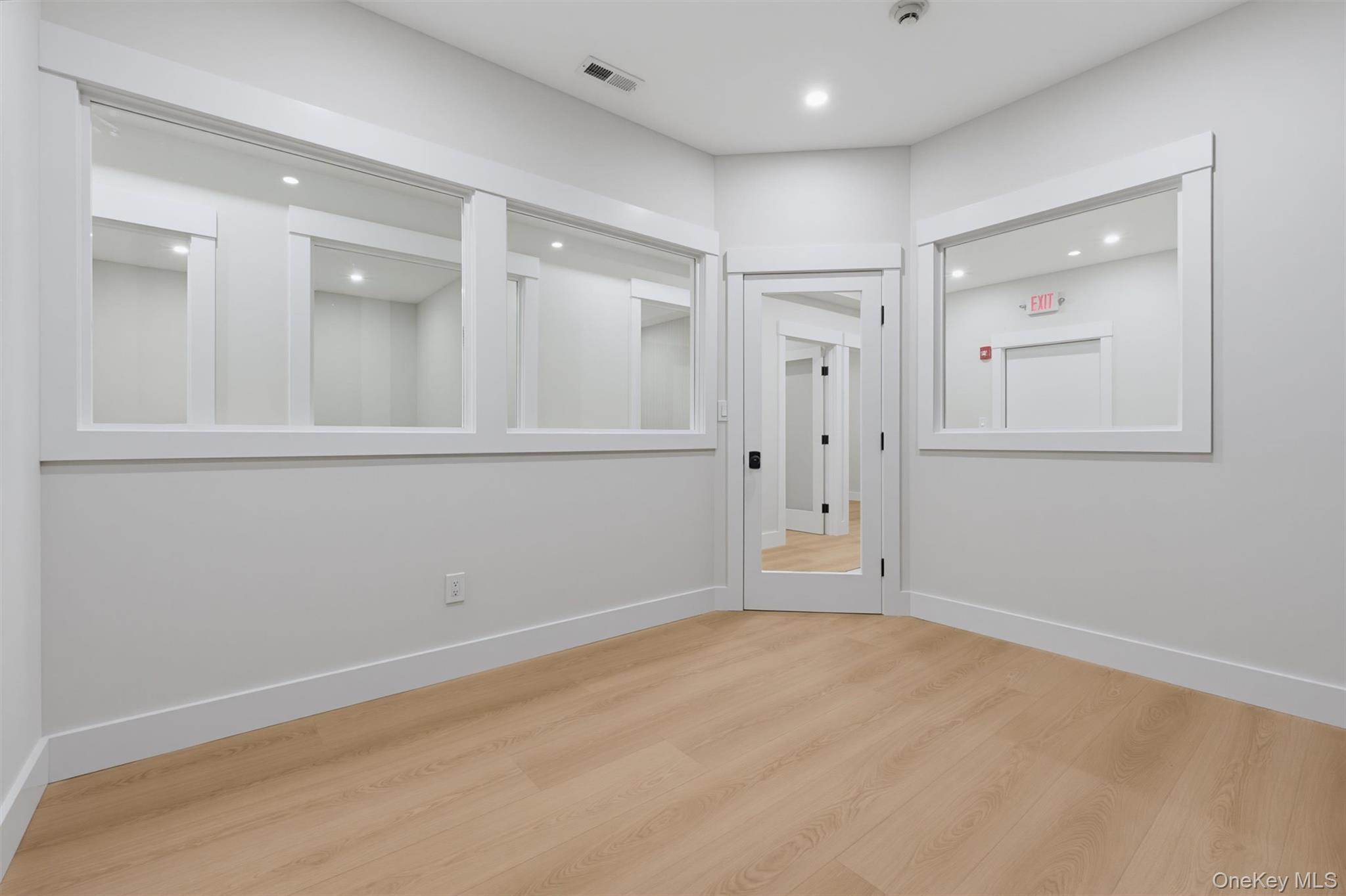 572 Route 6 101 Property Photo 9