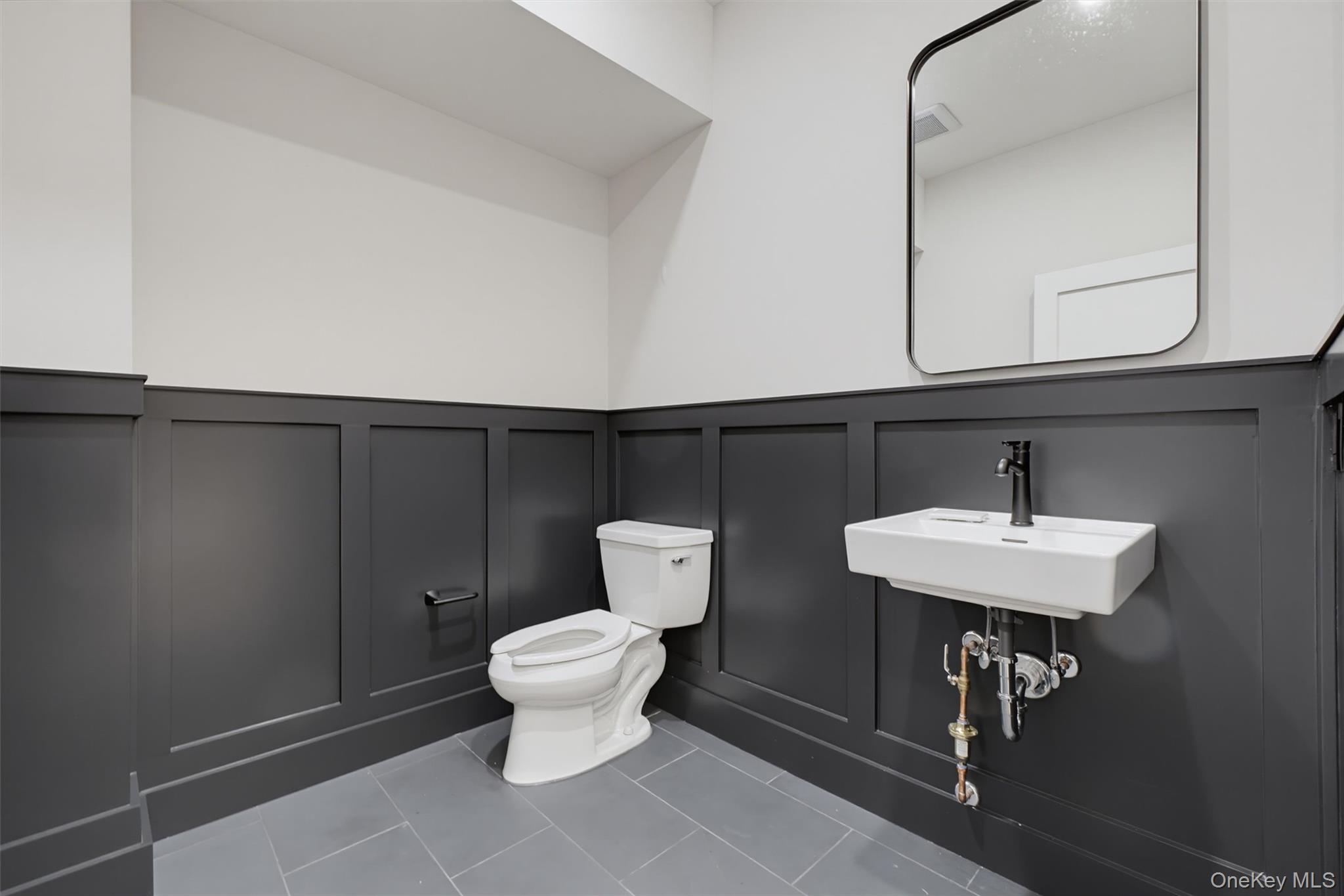 572 Route 6 101 Property Photo 16