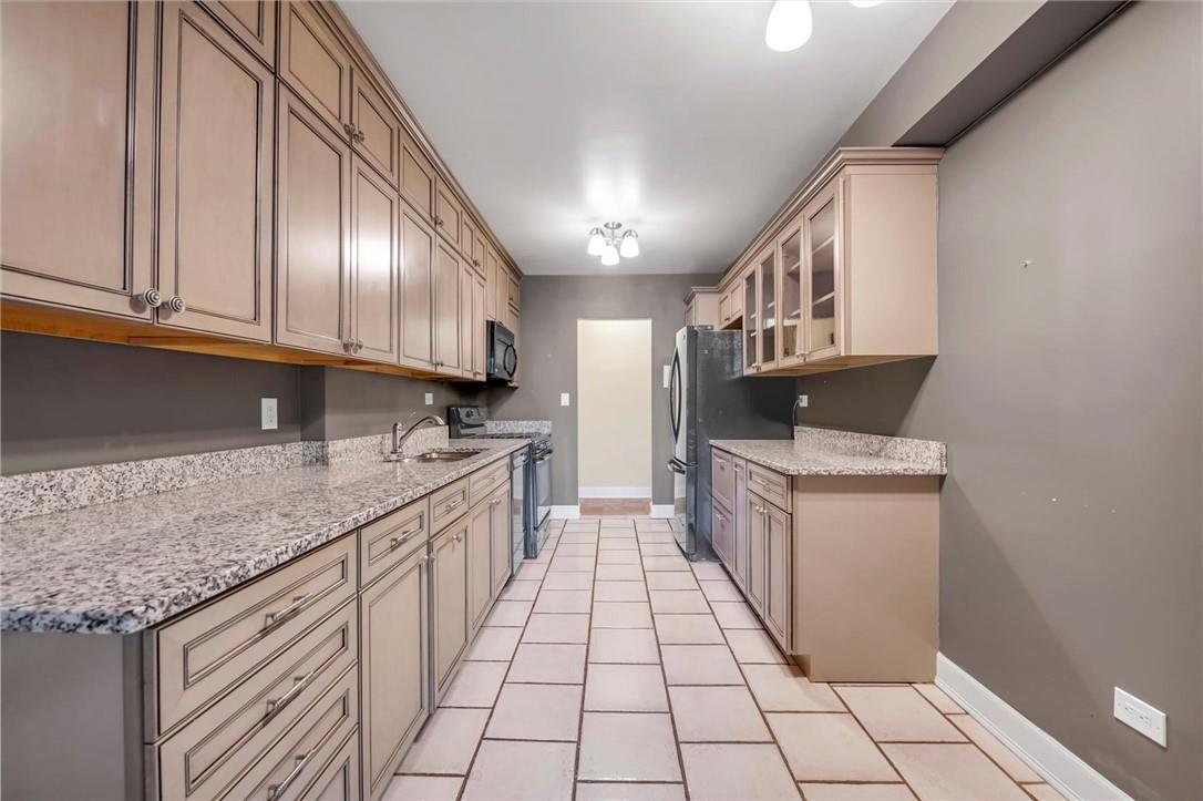 3755 Henry Hudson Parkway 7e Property Photo 2