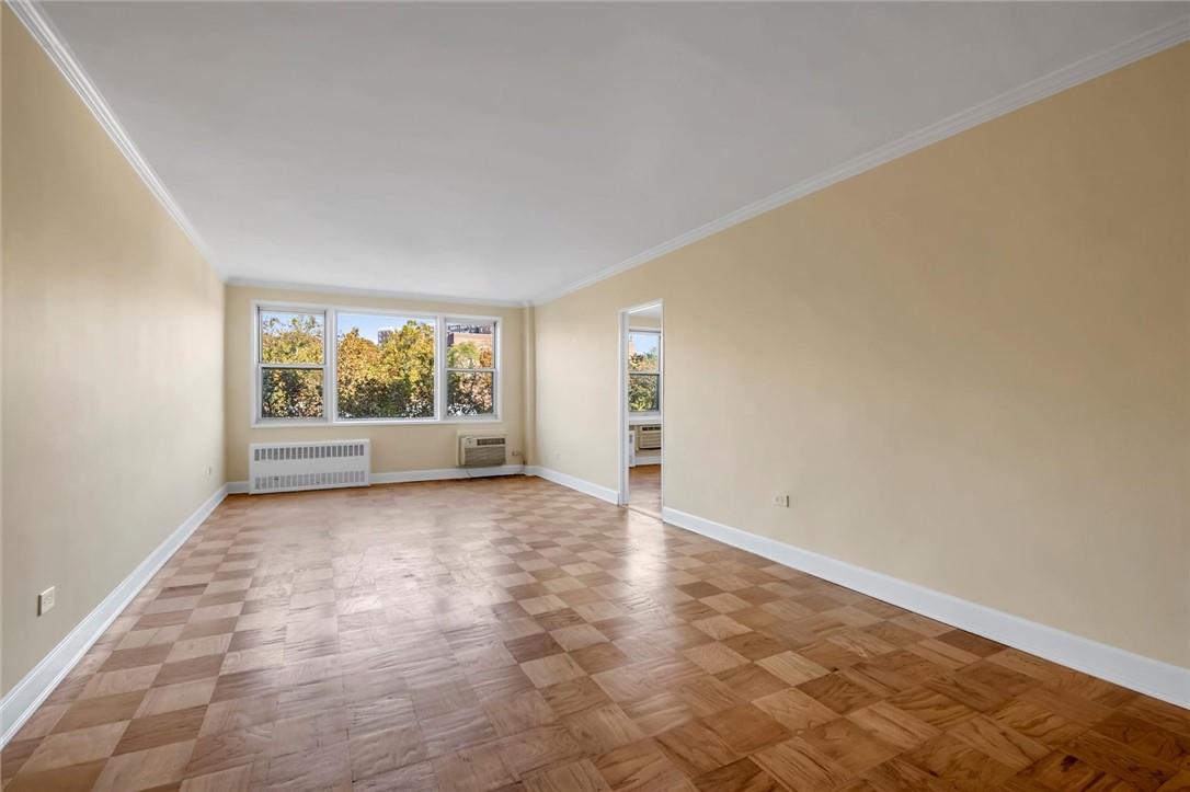 3755 Henry Hudson Parkway 7e Property Photo 6