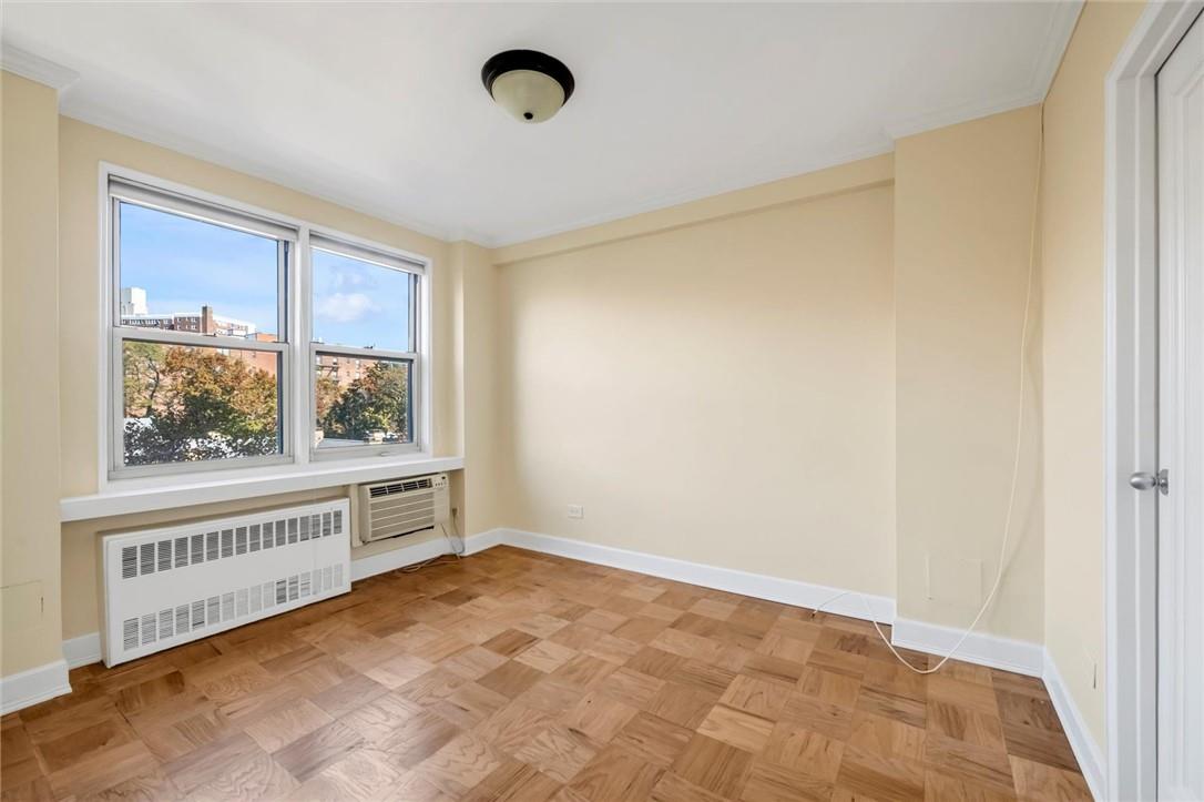 3755 Henry Hudson Parkway 7e Property Photo 9