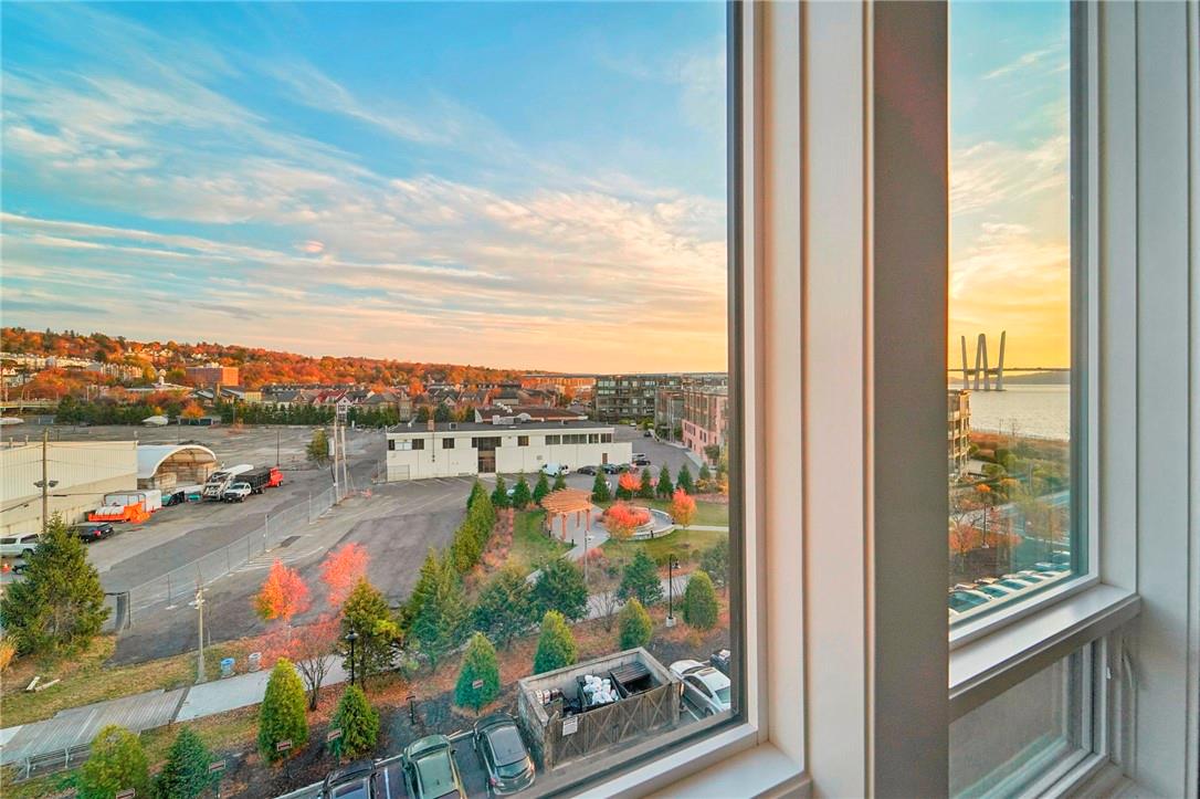 11 River Street 401 Property Photo 18