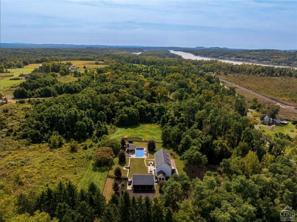 628 State Route 9j Property Photo 2