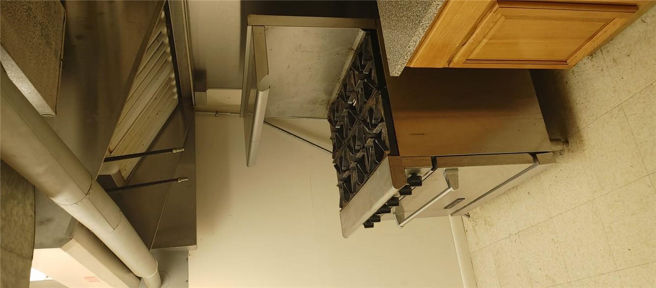 42 4th Street Property Photo 8