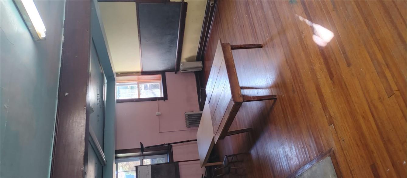 42 4th Street Property Photo 19