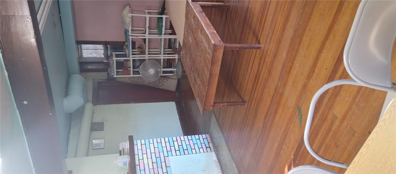 42 4th Street Property Photo 20