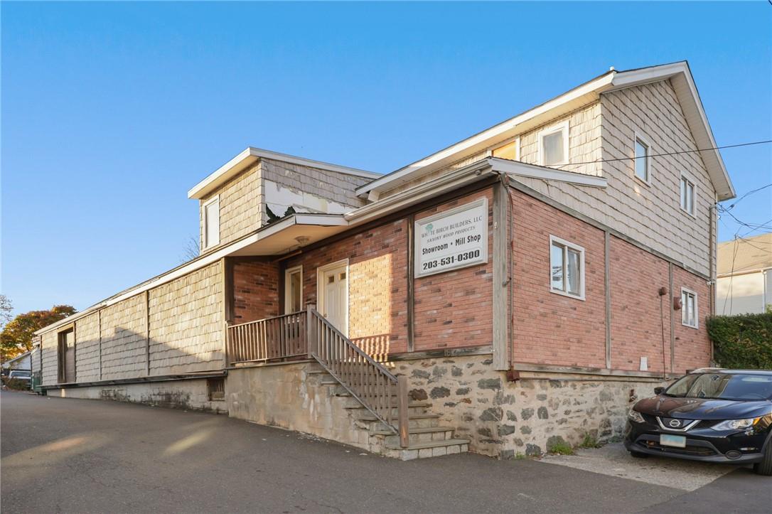 18 Beech Street Property Photo
