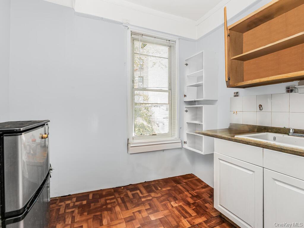 1151 Saint Lawrence Avenue Property Photo 31