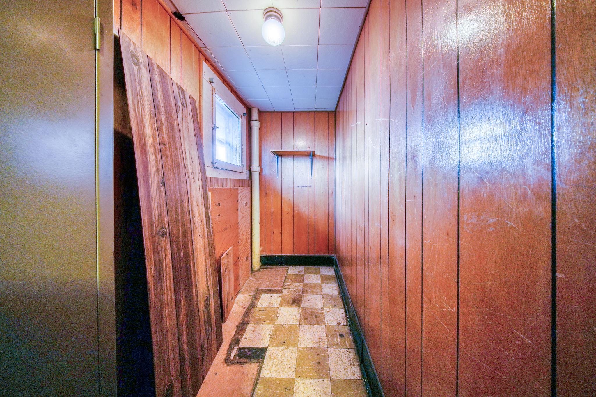 122 Cottage Street Property Photo 11