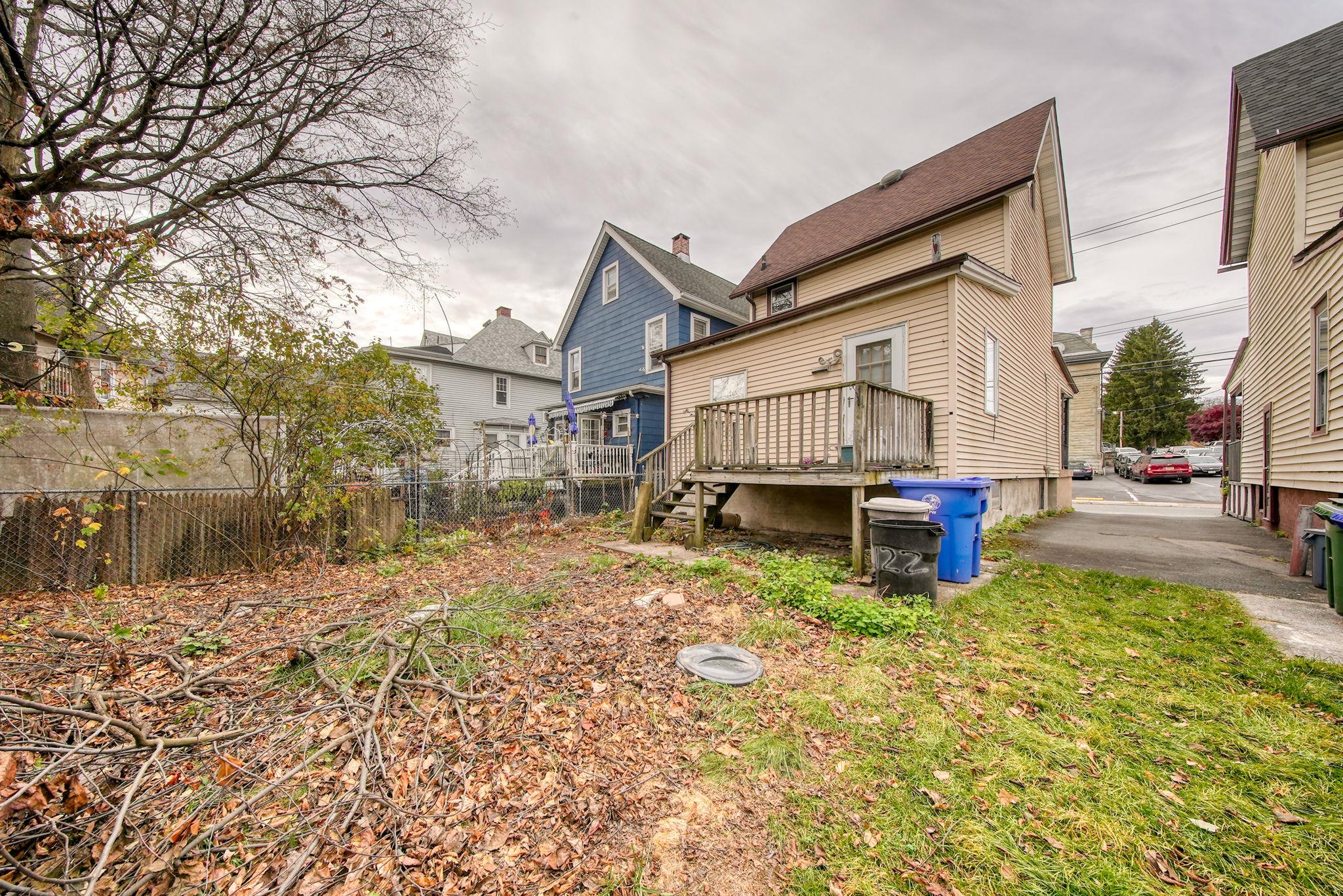 122 Cottage Street Property Photo 15