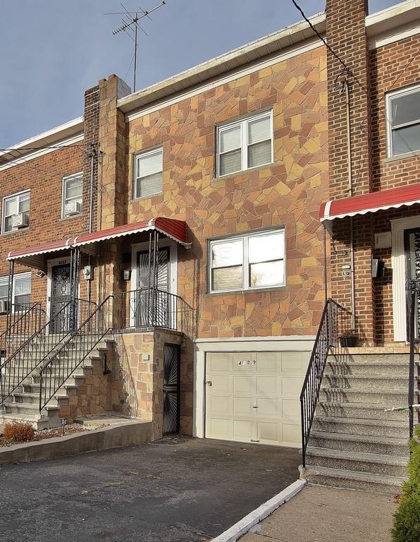 4069 Paulding Avenue Property Photo 1