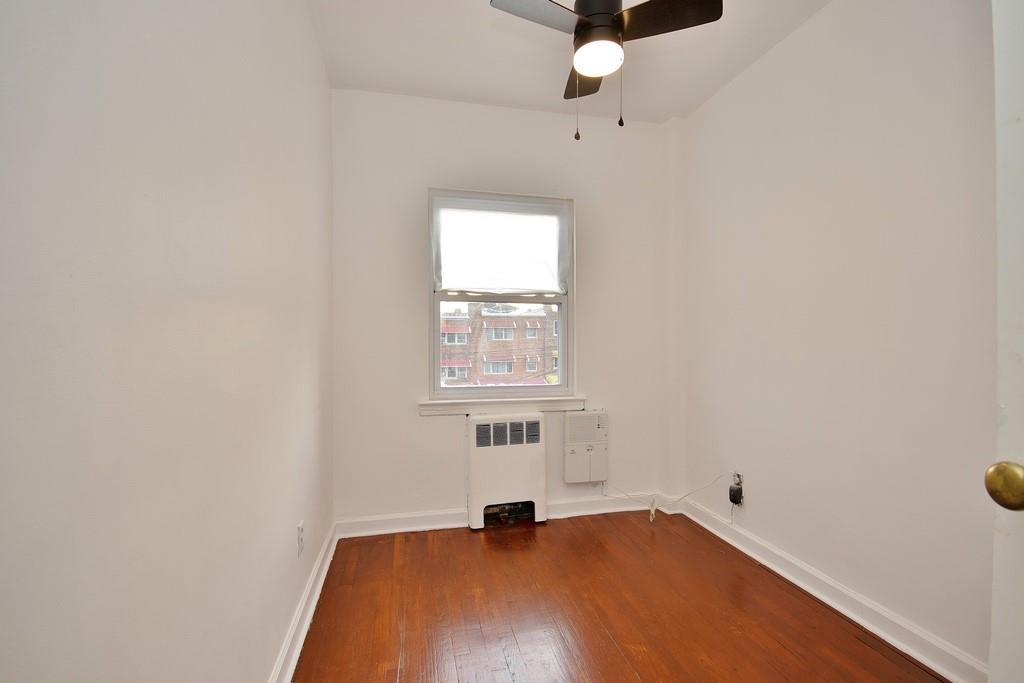 4069 Paulding Avenue Property Photo 12