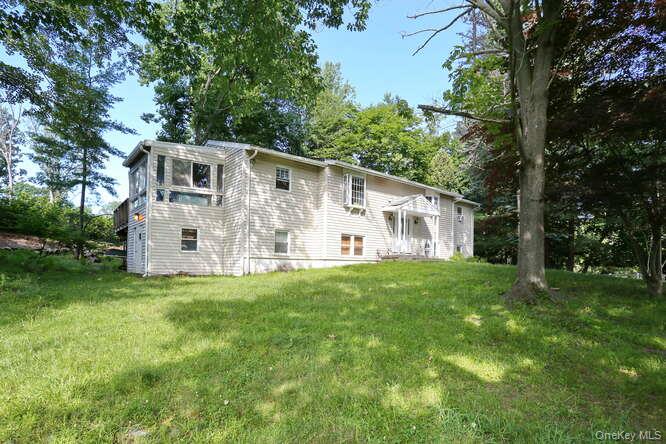1 Charlotte Drive Property Photo 2