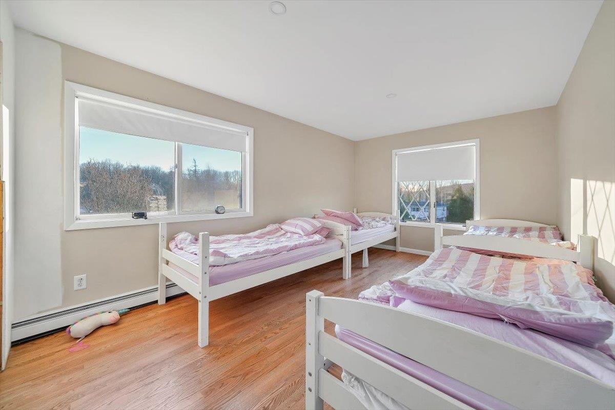 35 Depalma Drive Property Photo 14