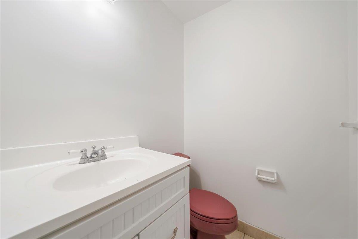 35 Depalma Drive Property Photo 18