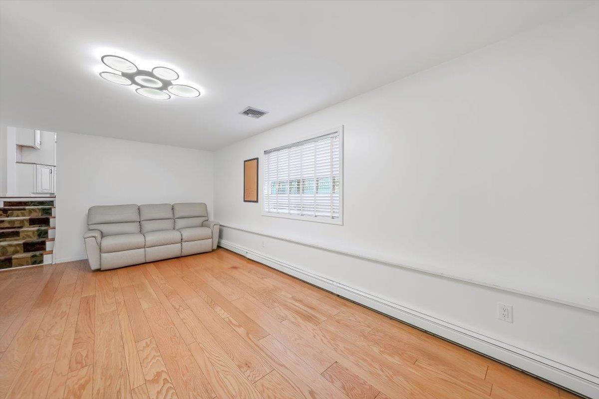 35 Depalma Drive Property Photo 20