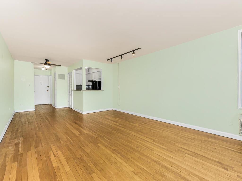 5235 Post Road 3h Property Photo 5