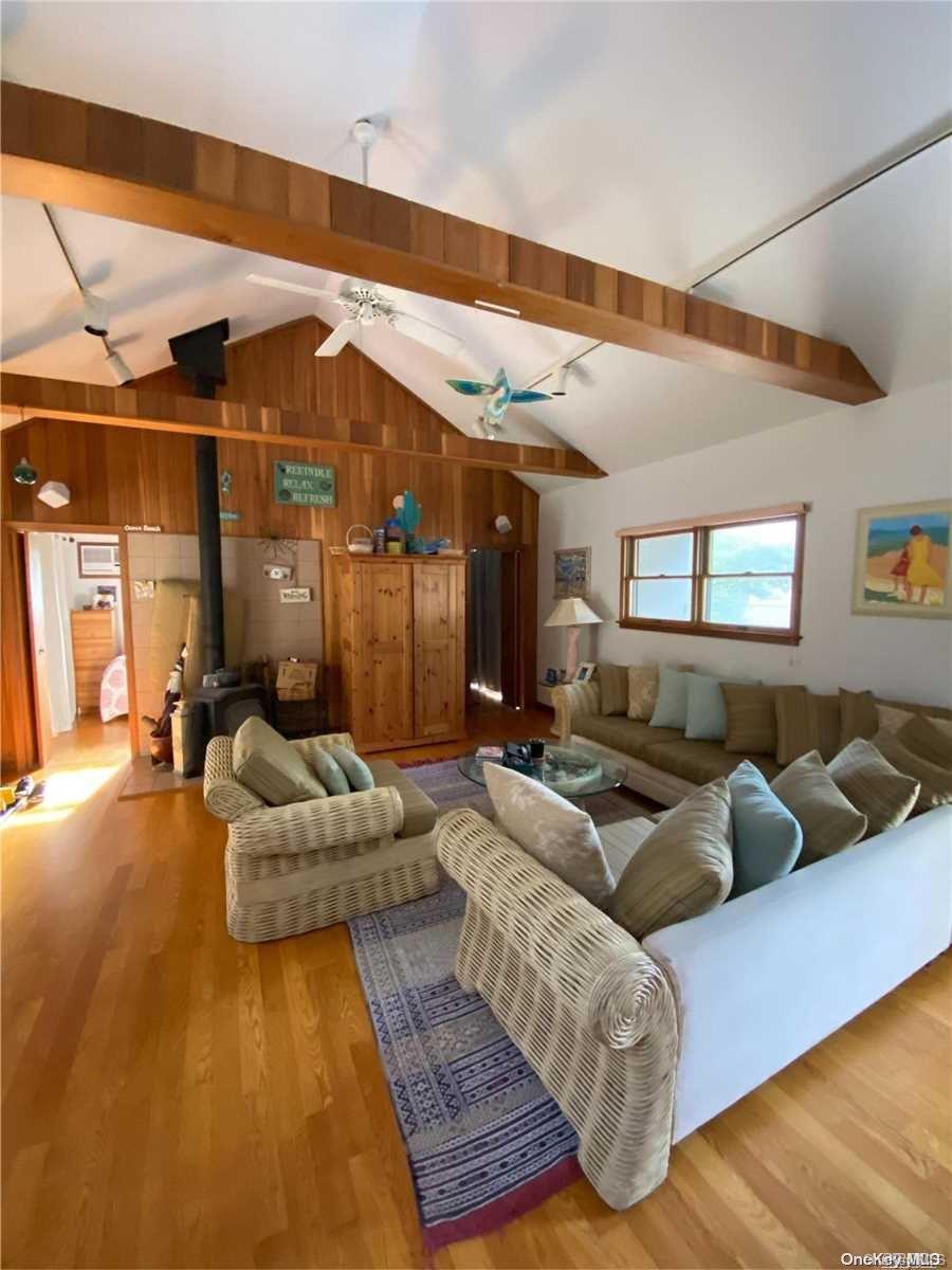 373 Dehnhoff Walk Property Photo 4
