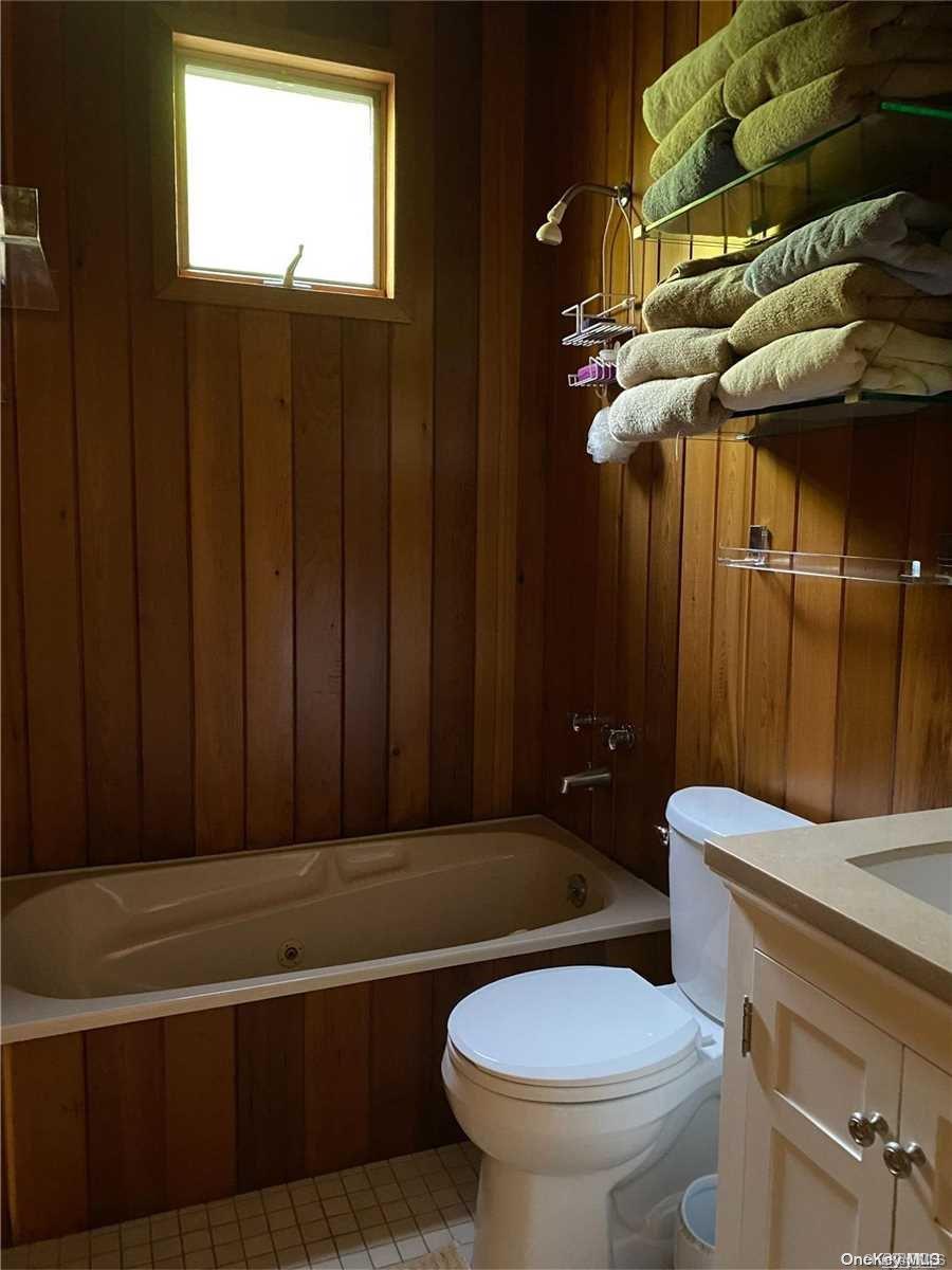 373 Dehnhoff Walk Property Photo 12