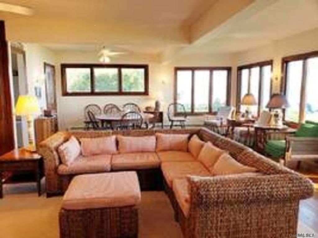 15 Downs Boulevard Property Photo 17