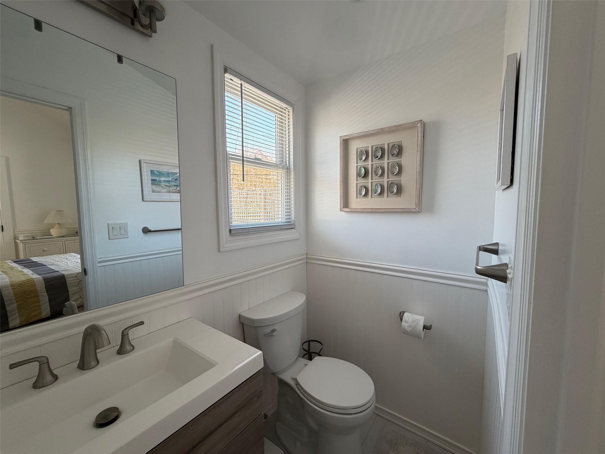 760 Ocean Breeze Walk Property Photo 7