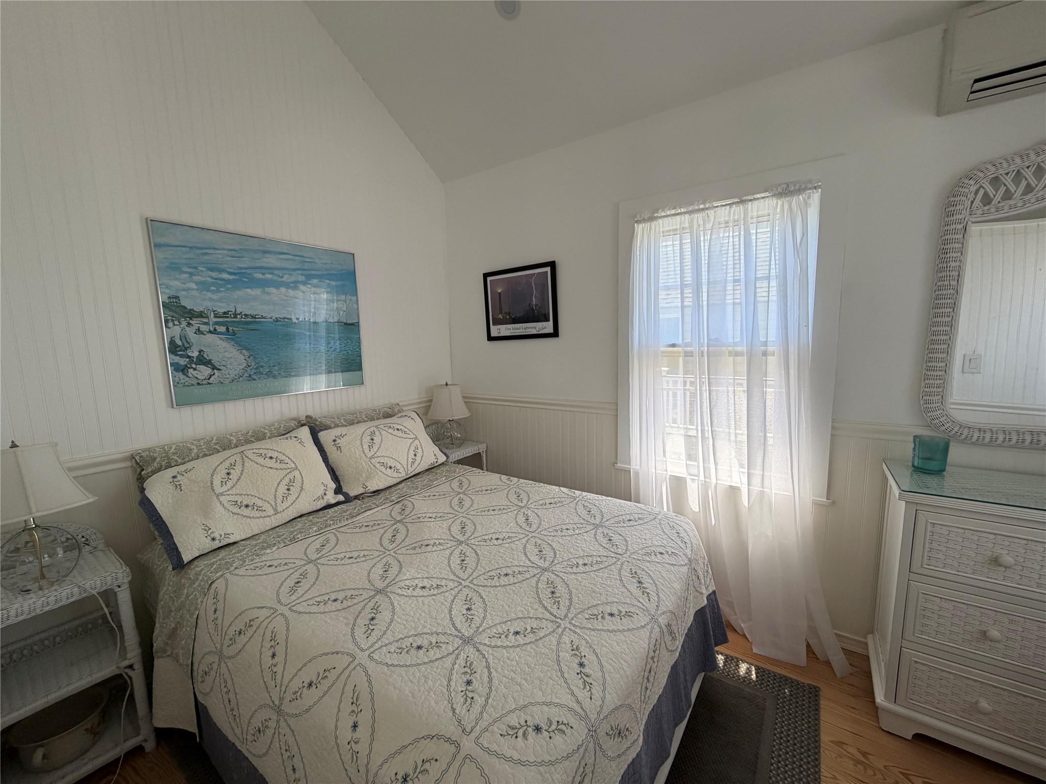 760 Ocean Breeze Walk Property Photo 8