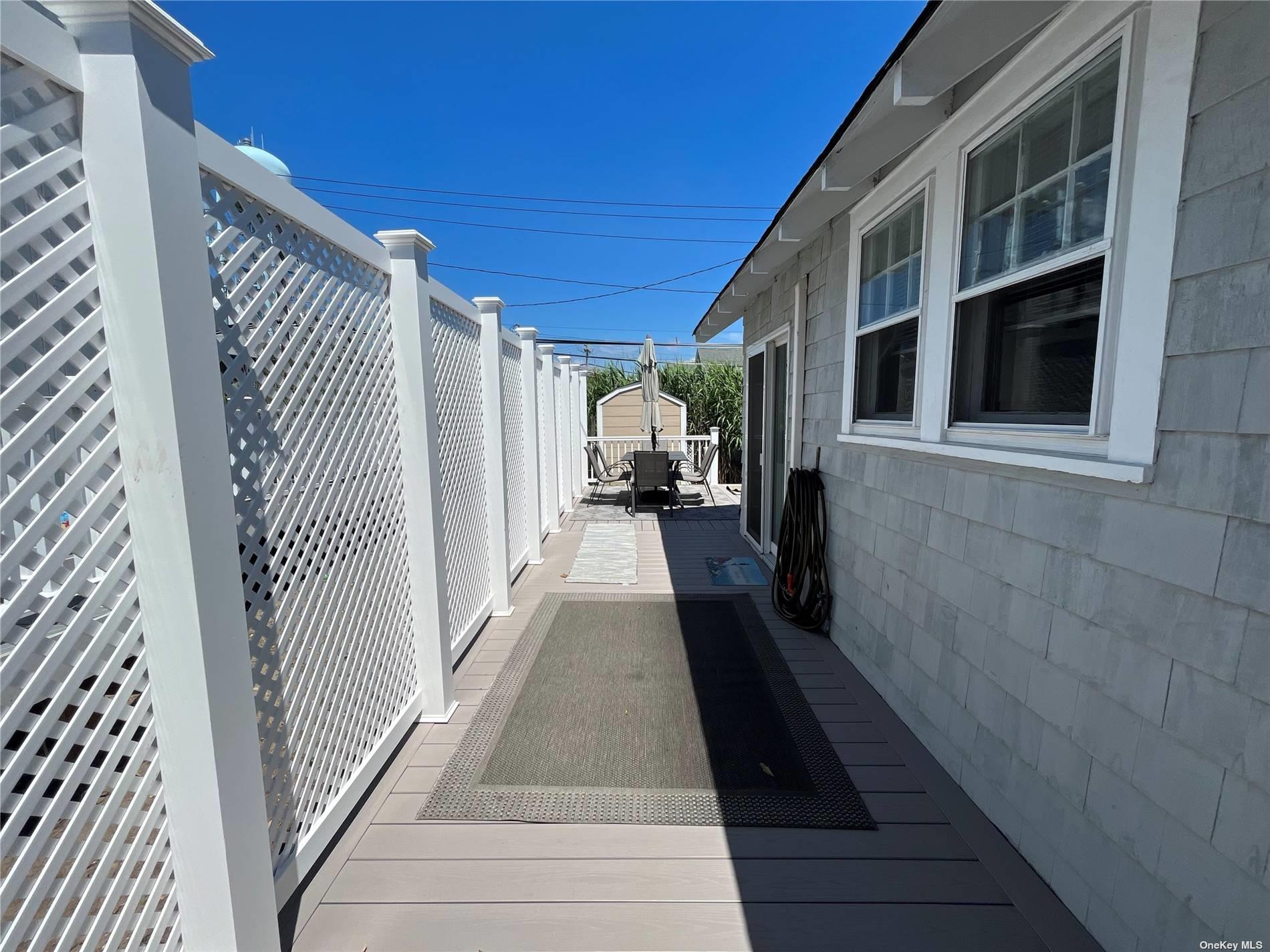 760 Ocean Breeze Walk Property Photo 9