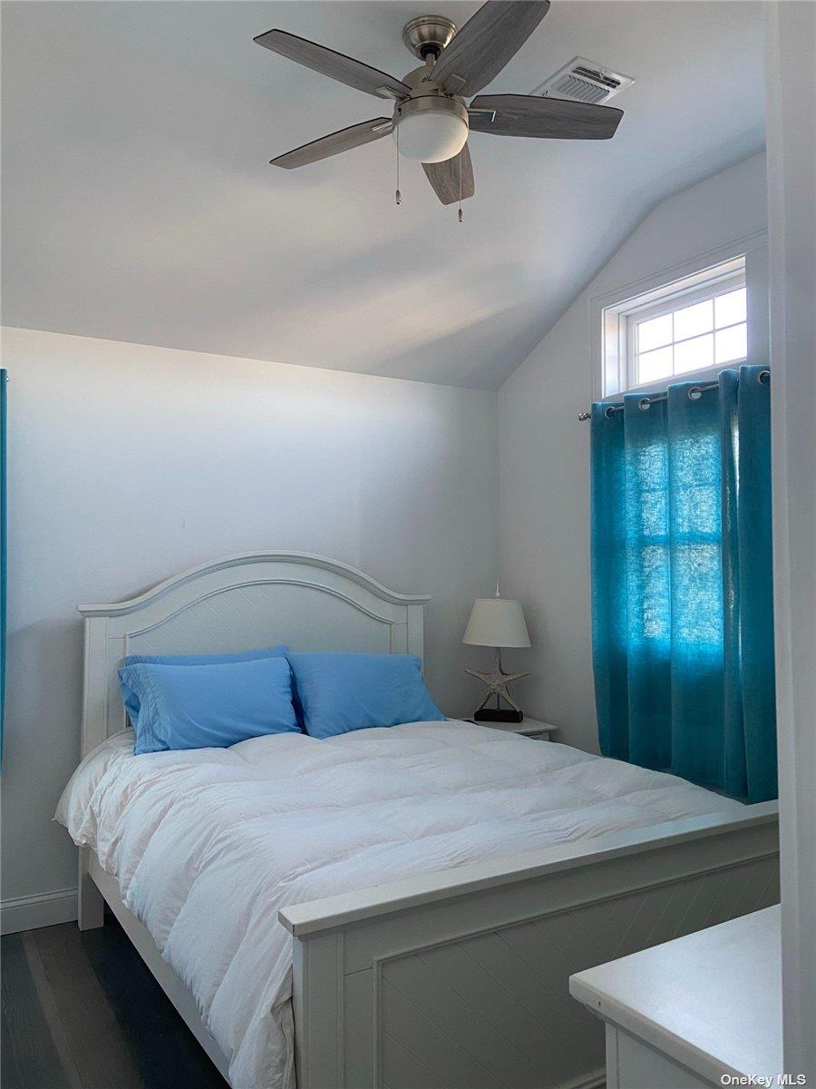 343 Dehnhoff Property Photo 18