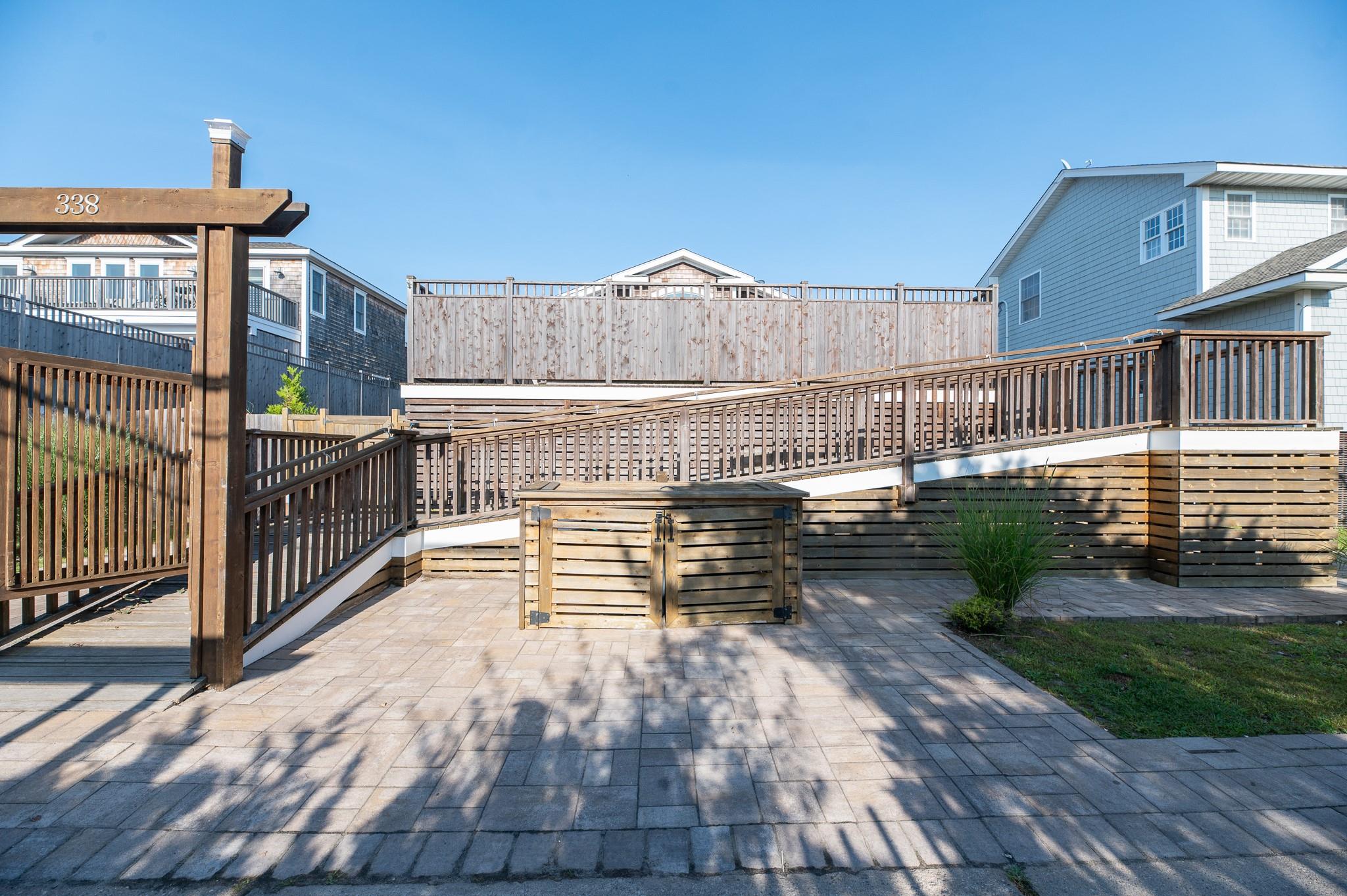338 Surf Road Property Photo 12