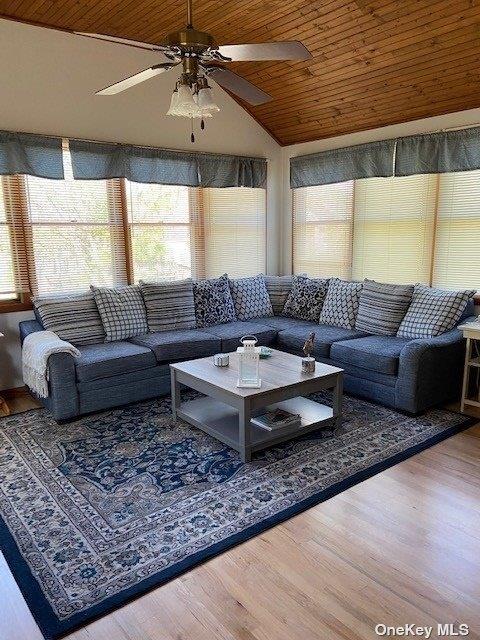 295 Cottage Walk Property Photo 12