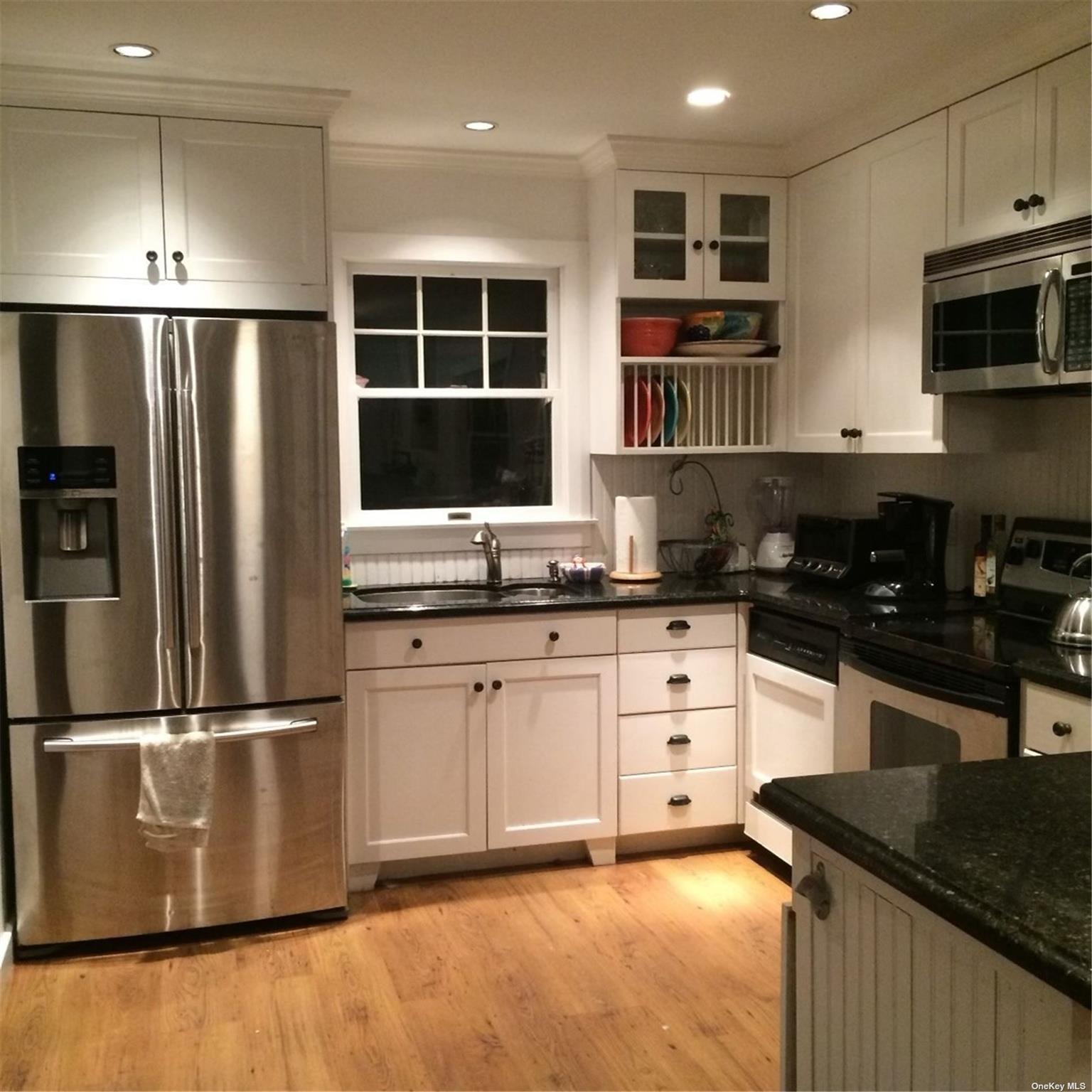 687 Ocean Breeze Property Photo 1