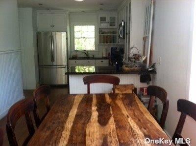 687 Ocean Breeze Property Photo 2