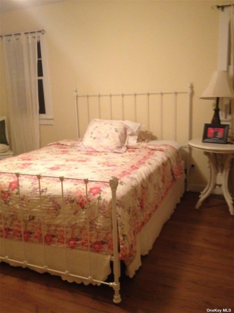 687 Ocean Breeze Property Photo 7