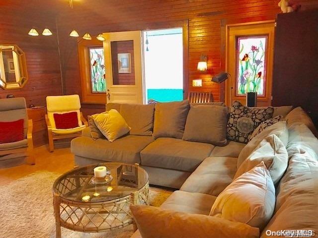 515 Bayberry Walk Property Photo 2