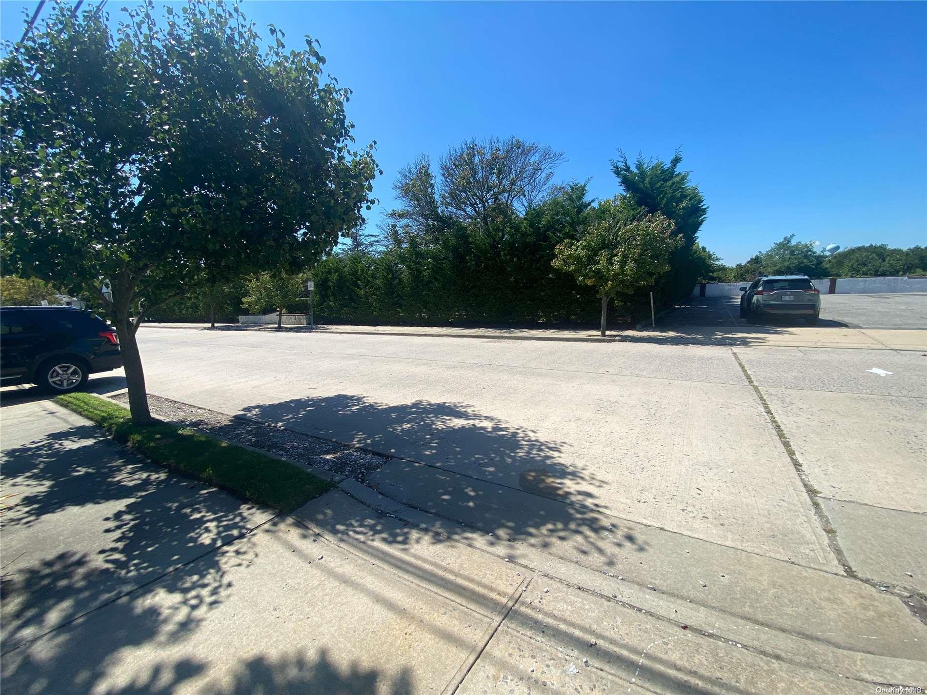 68 S Parkside Drive Property Photo 12