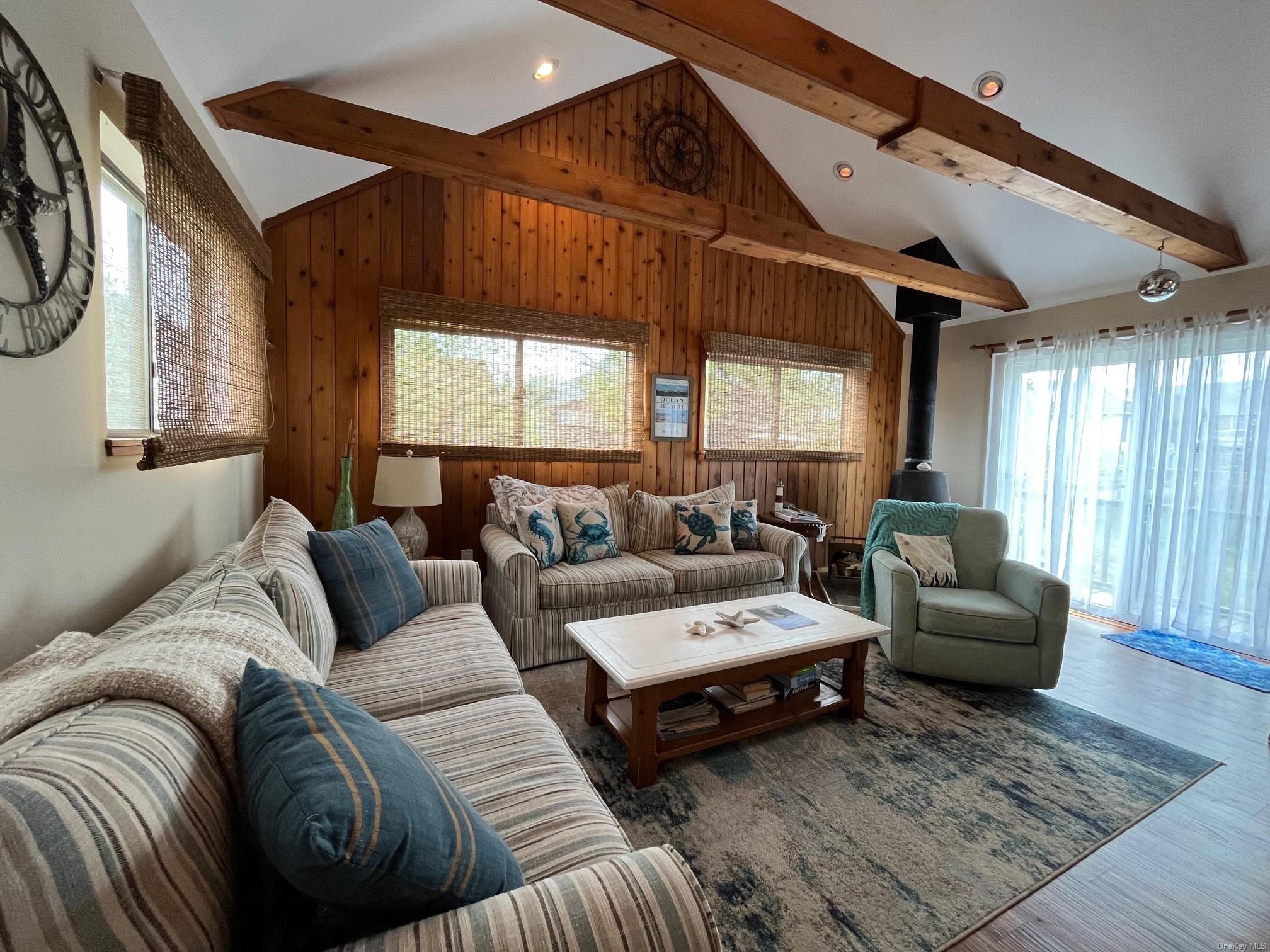 142 Bungalow Property Photo 2