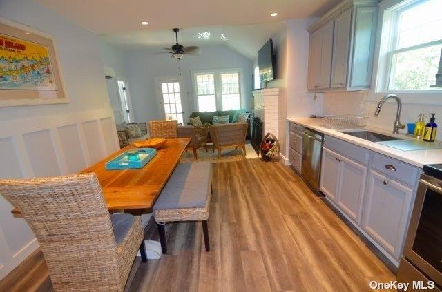 368 Surf Road Property Photo 2