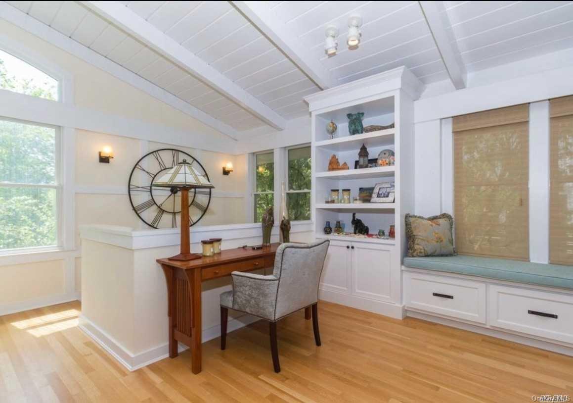 207 Wilmot Road Property Photo 14