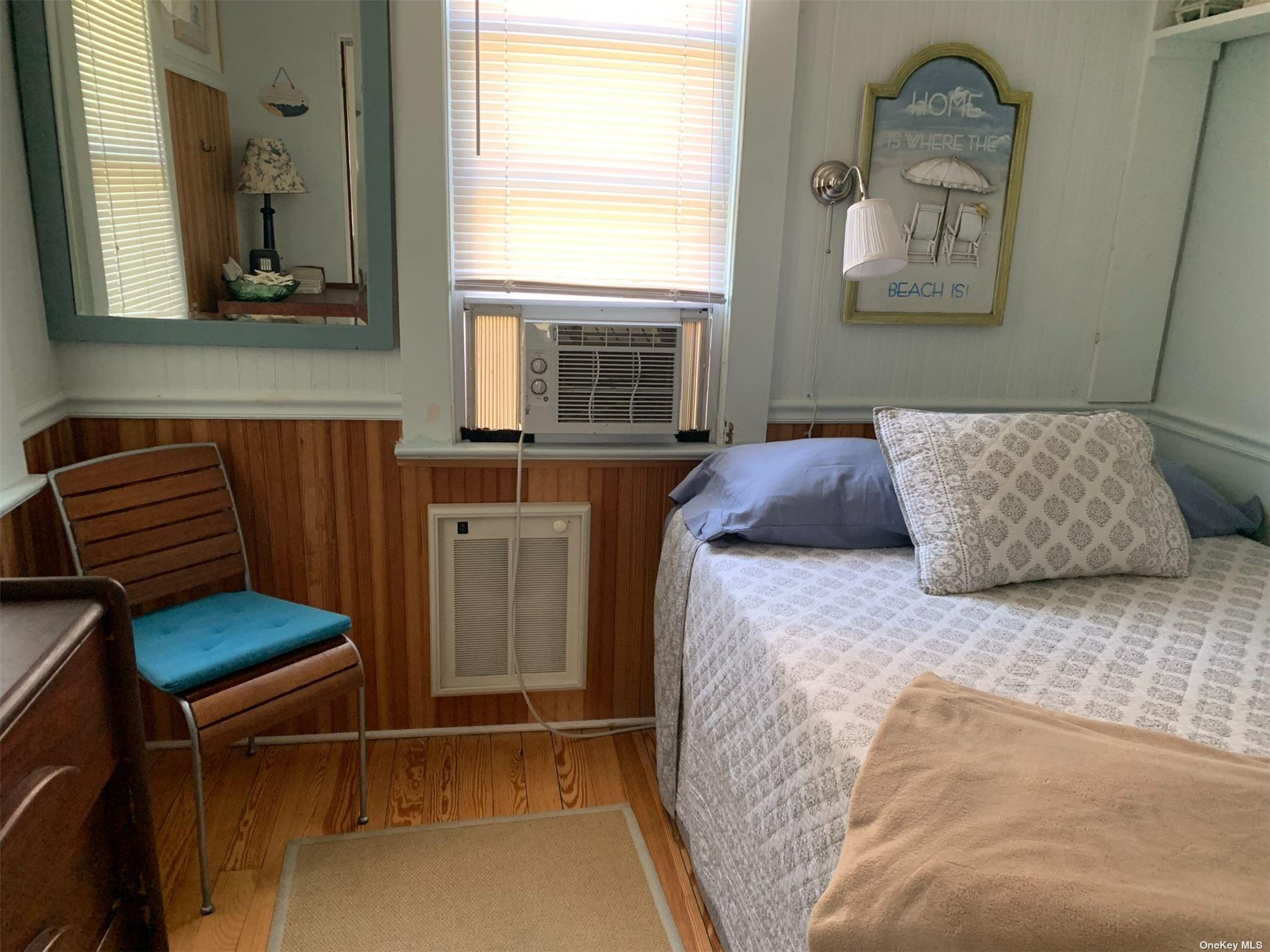 120 Bungalow Walk Property Photo 12